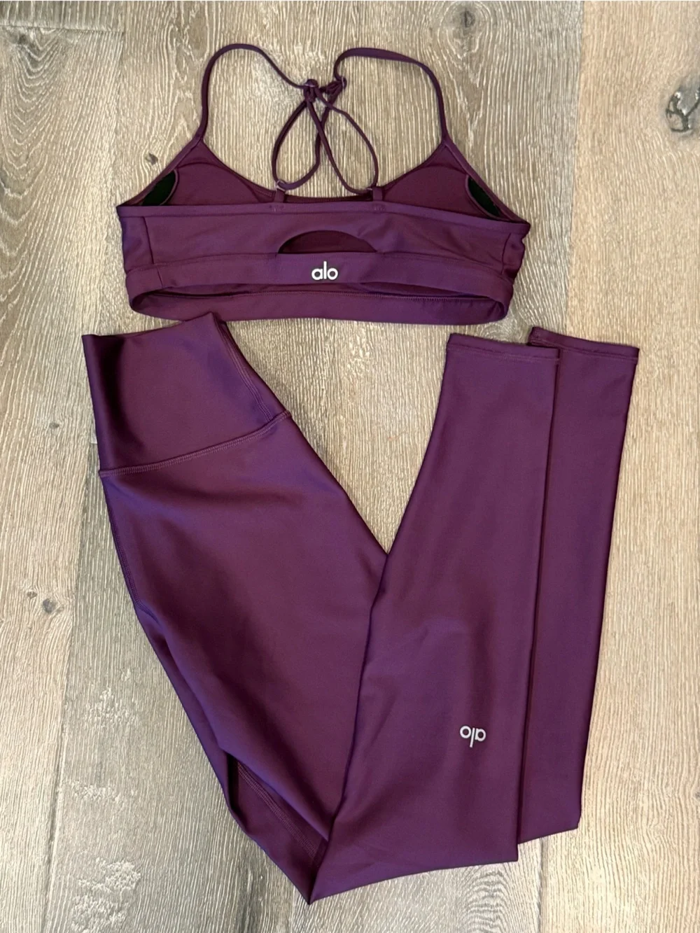 ALO SET purple airlift leggings and airlift intrigue bra
